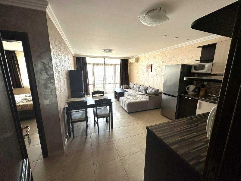 Дава се под наем Двустаен апартамент в Свети Влас - 60 кв.м за 500 € - Снимка #2