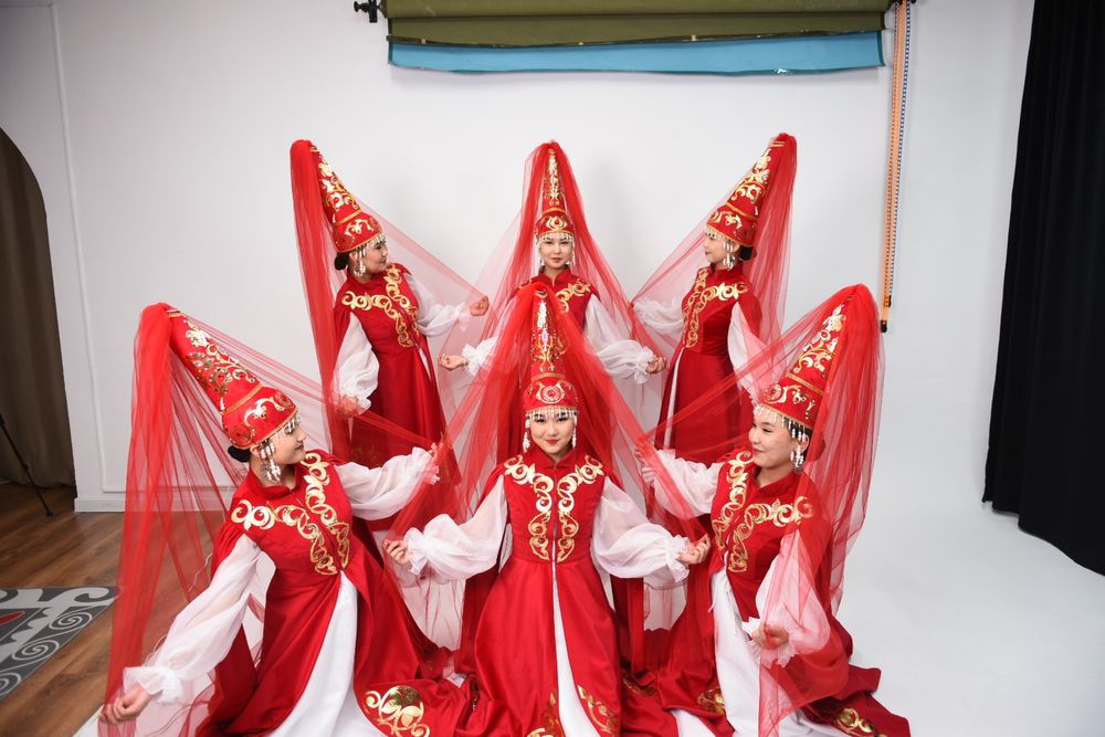 Танцевальные костюмы для свадеб