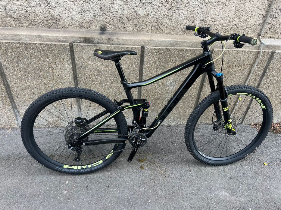 Cube stereo Carbon 29” stare ff buna !