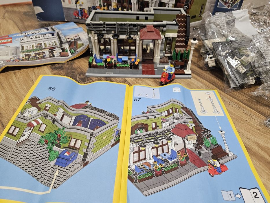 Lego Creator Restaurant Parisian