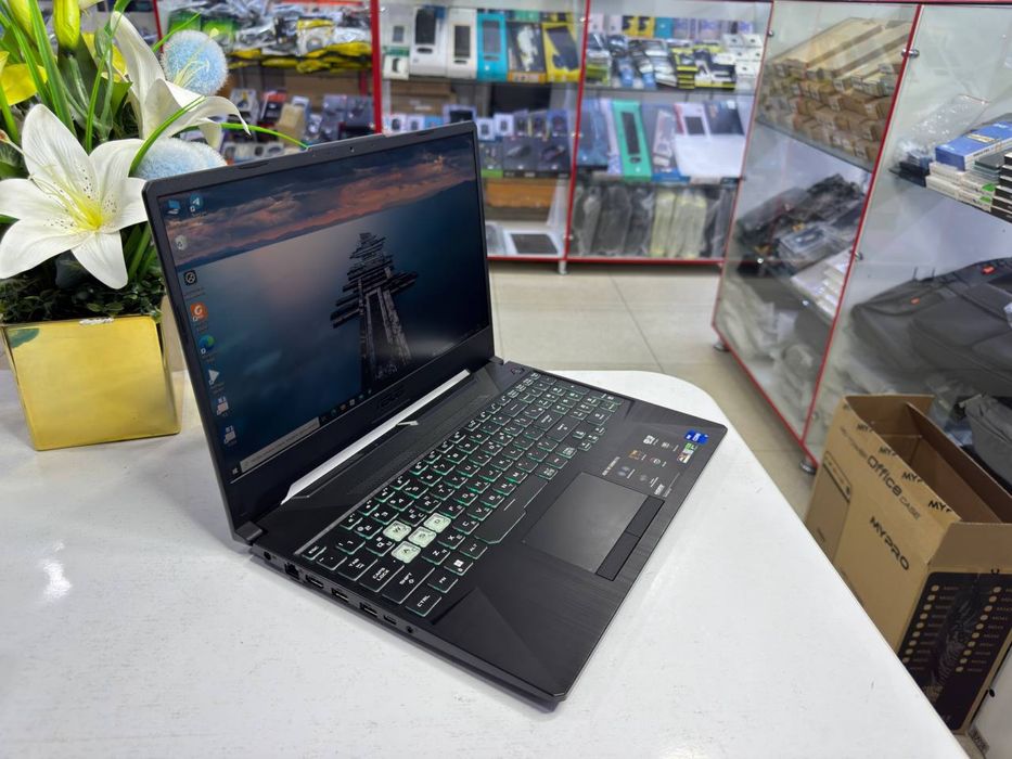 Asus i7 eng soʻngi avlod eng kuchli oʻyin va garfika ishlari uchun