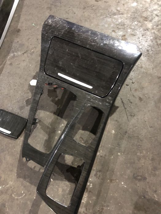 Интериорни лайстни бмв 5 ф10/11 ( interiorni laistni bmw f10/11 )