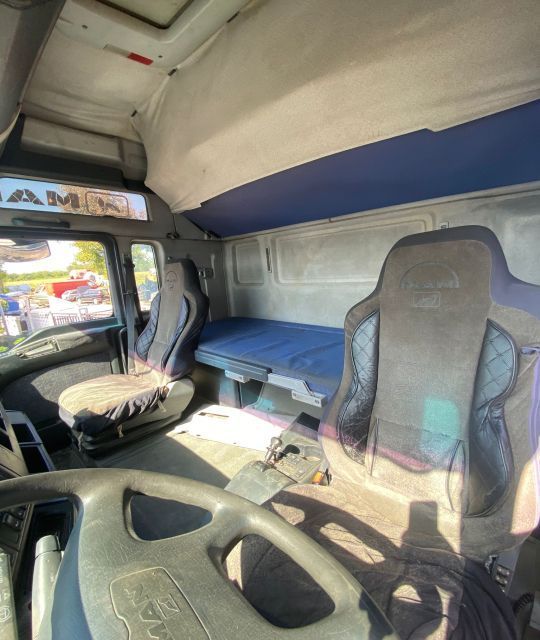 Dezmembrez MAN TGA D 2876 LF04