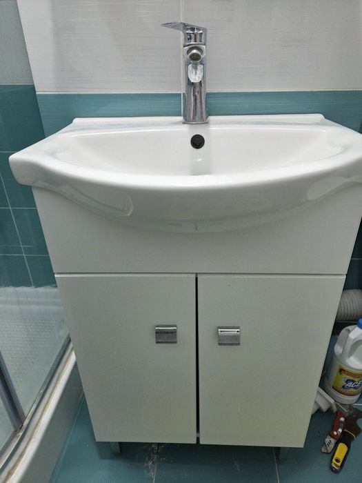 Lavoar cu dulap baie