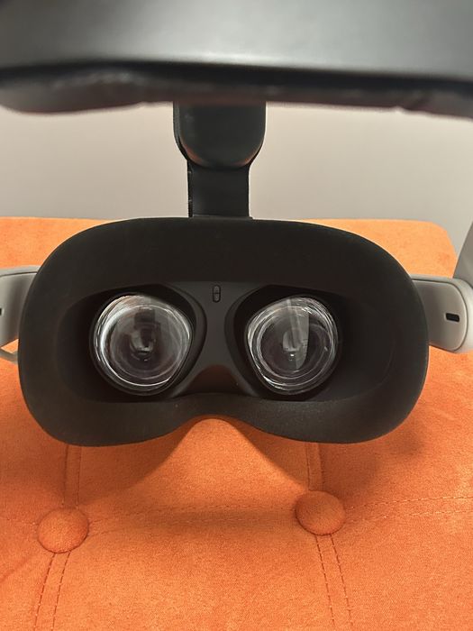 Очила за виртуална реалност Meta Quest 2 256 gb