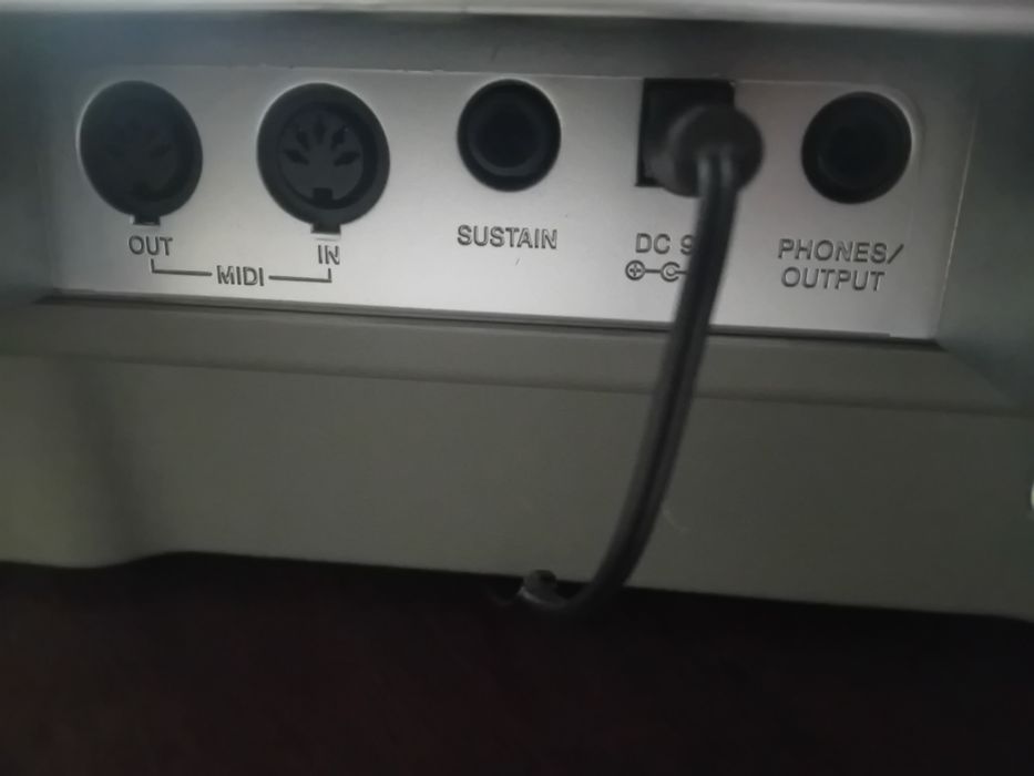 Vând orga începători în stare perfecta