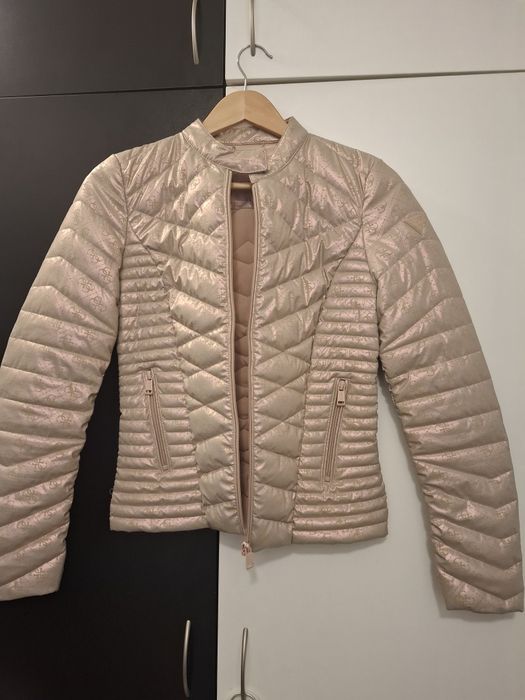 Красиво Яке Guess XS