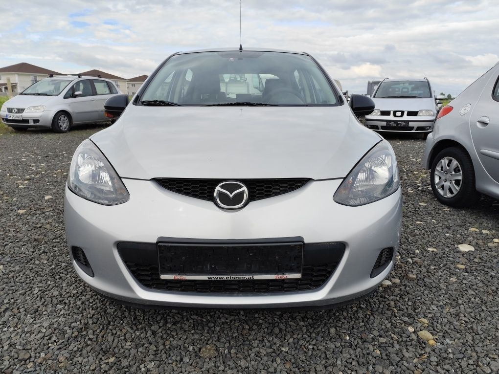 Mazda 2. An fabricație 2009. Motor 1,3 Benzină. Distracție pe lanț.