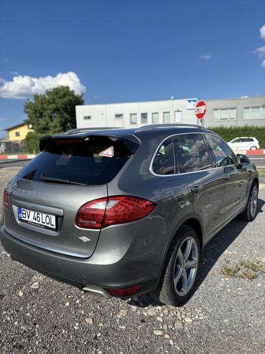 Porsche cayenne 3.0 D 2014 245 cai panoramic