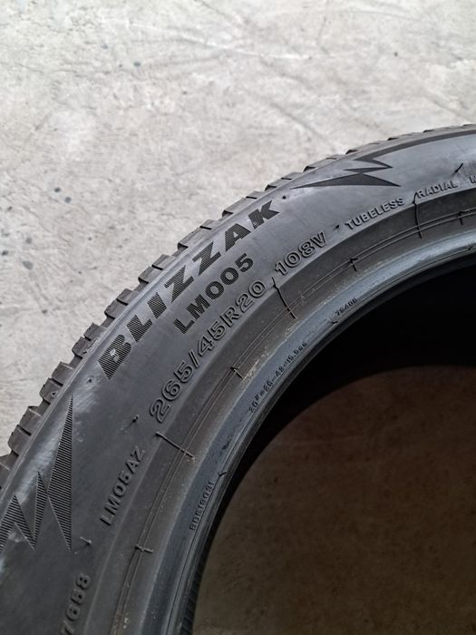 2 anvelope iarnă 265 45 r20 Bridgestone