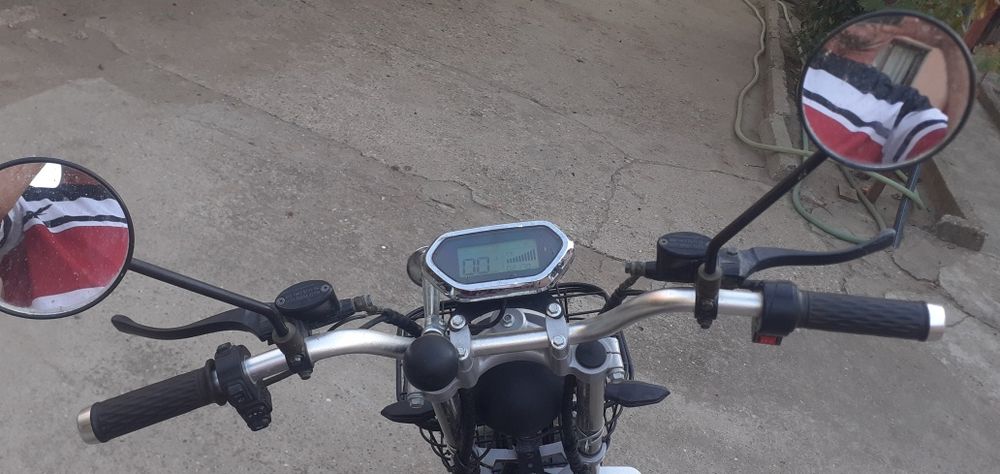 Moped!! Nou-Nout