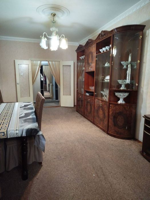 Продаётся 3-комнатная квартир, массив Карасу-1, ориентир школа № 209