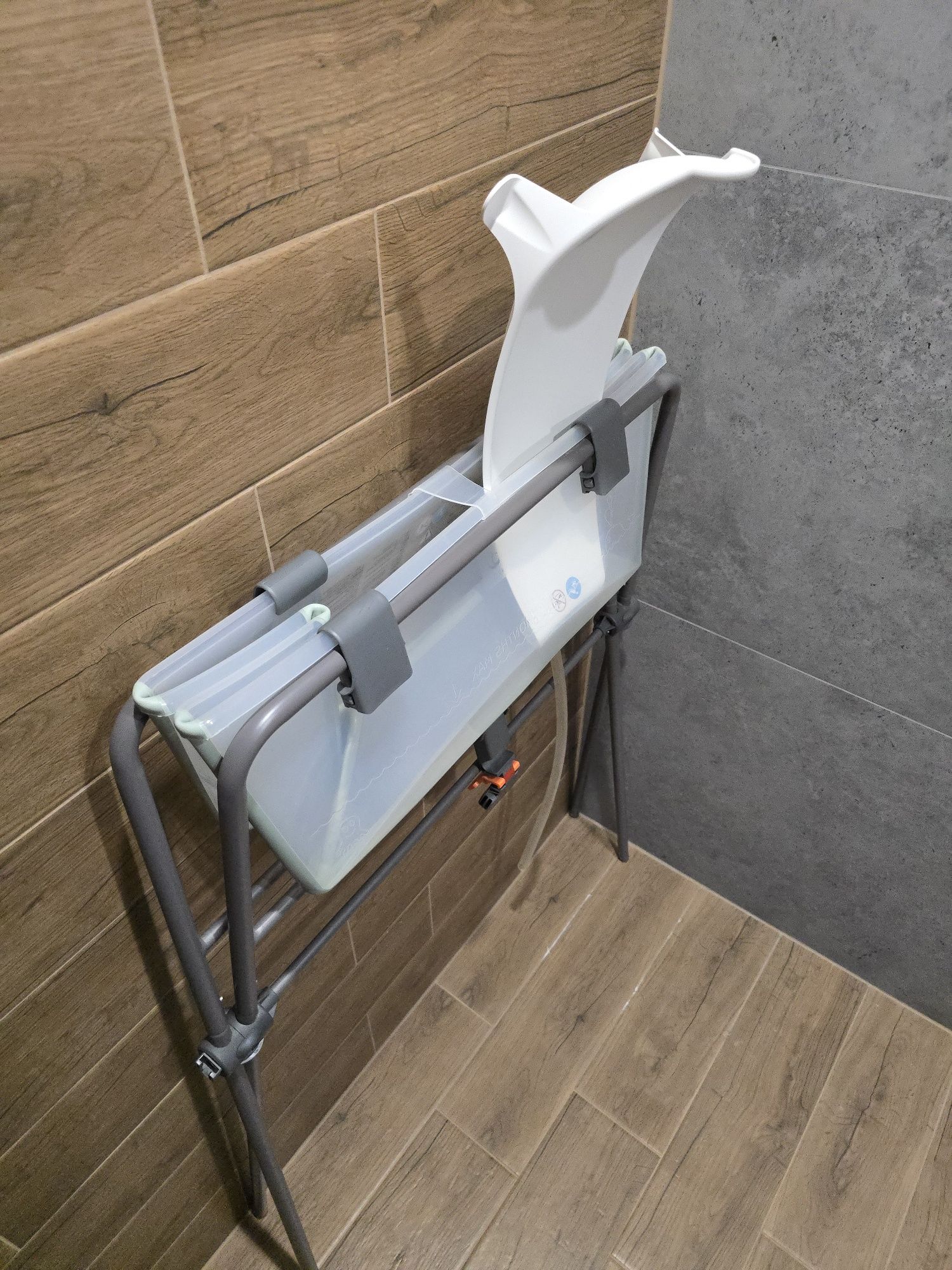 Пълен комплект вана Stokke Flexi Bath със стойка и поставка за бебе