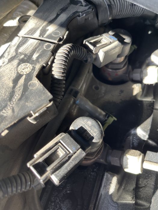 Injectoare Ford Transit 2.2 TDCI Euro 5 cod oem BK2Q 9K546 AG