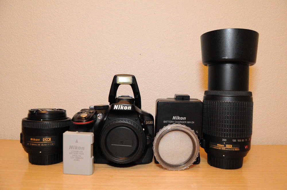 Фотоаппарат Nikon D5300 с объективами и фильтром