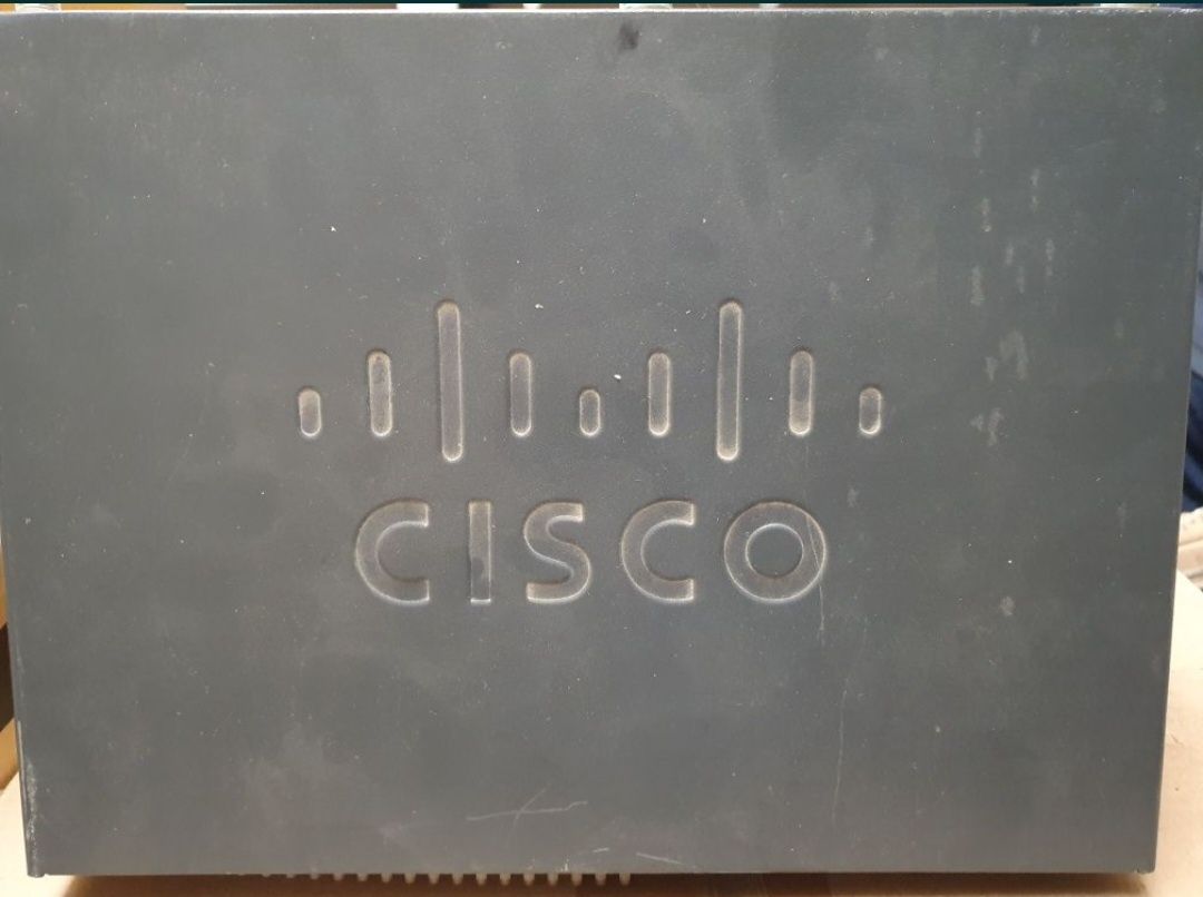 Router Cisco 881