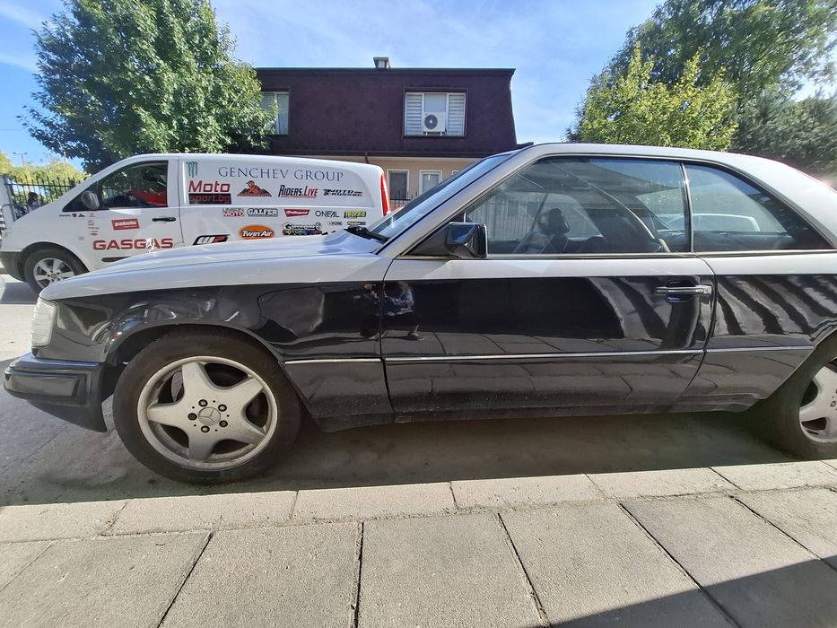 Mercedes 230 СЕ.