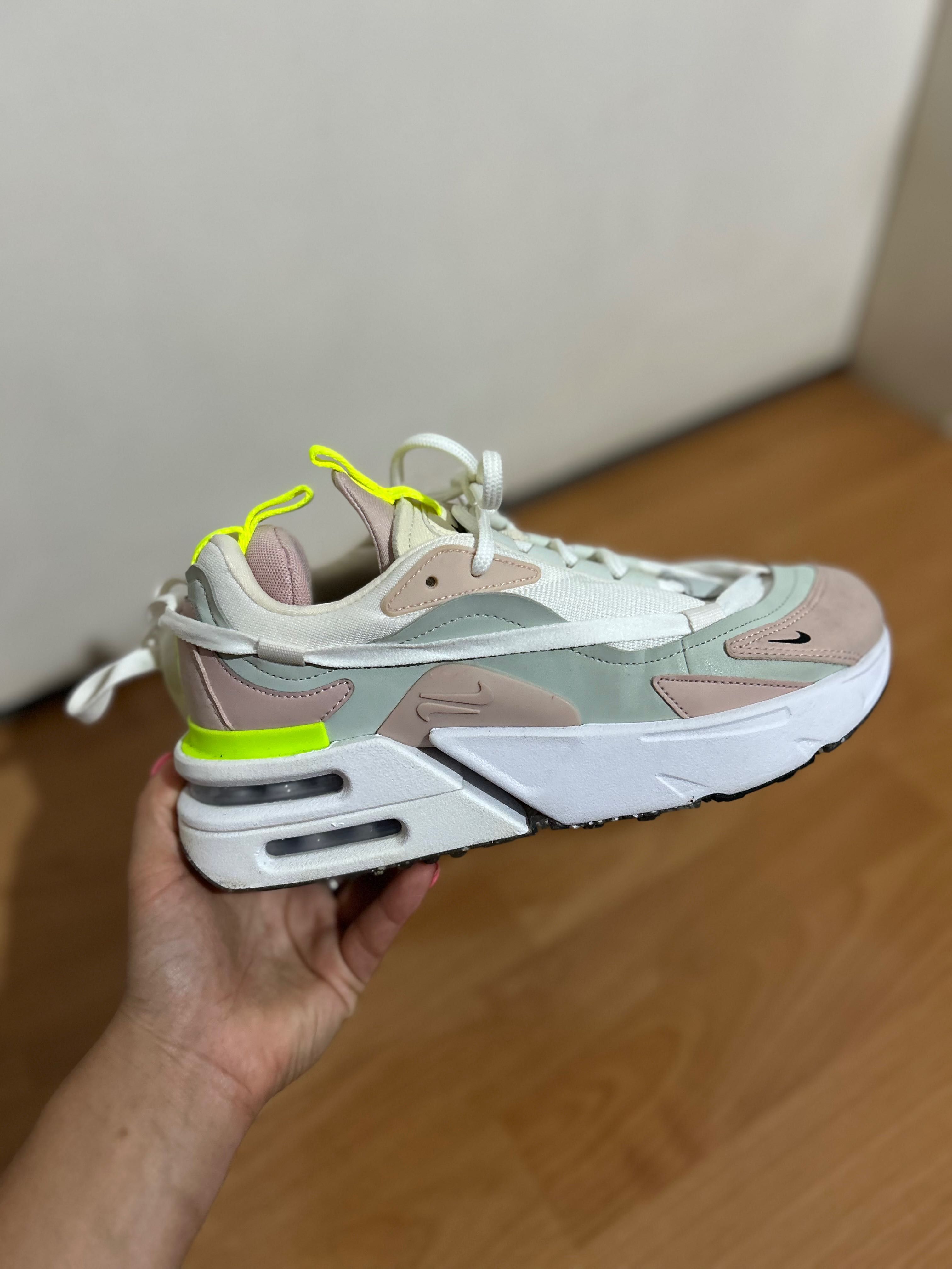 Nike Air Max Furyosa