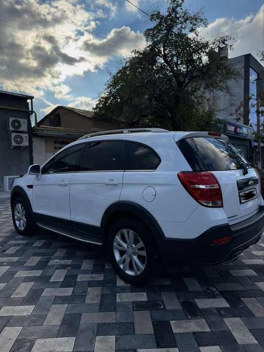 Срочно продам Chevrolet Captiva 4 (оригинал)