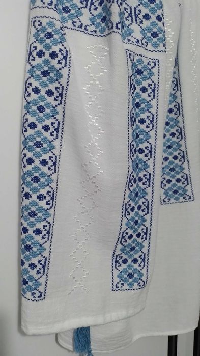 Ie  traditionala cusuta manual (la comanda) 450 lei