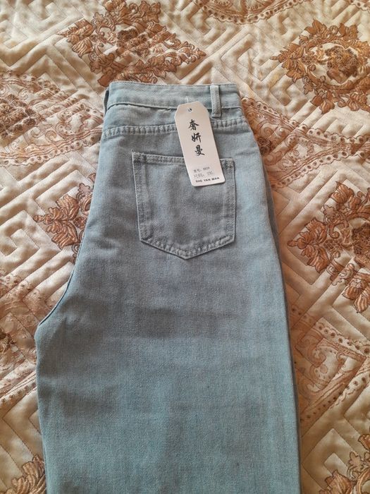 Продаётся джинсы штаны