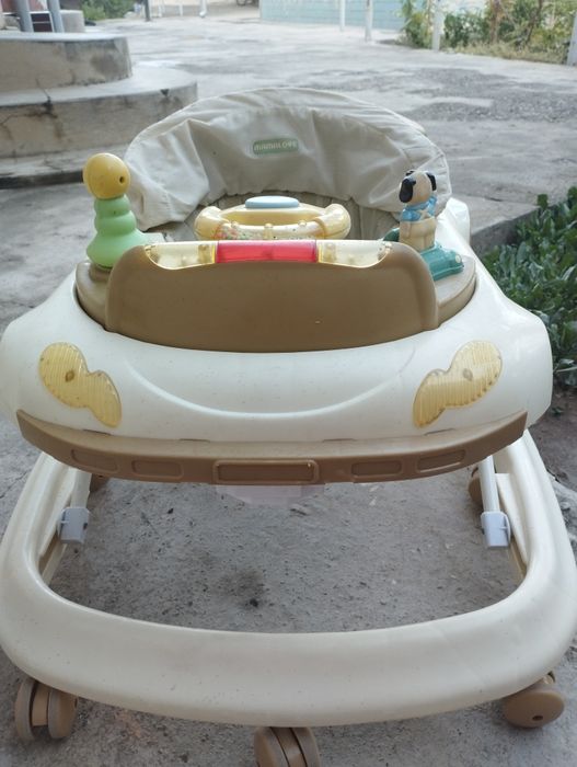 Продаю коляску для детей