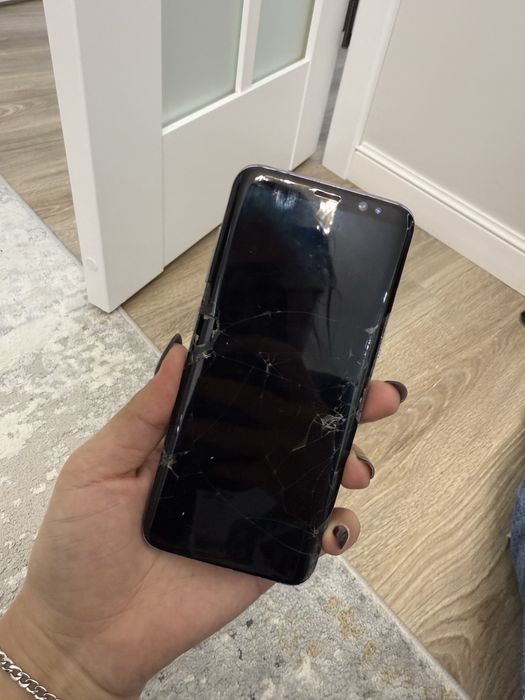 Продам Samsung galaxy s9