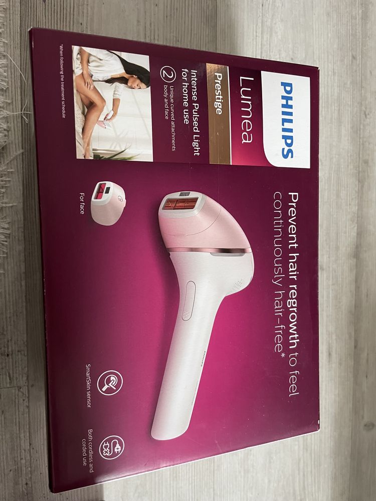 Фотоепилатор Philips Lumea Prestige 950