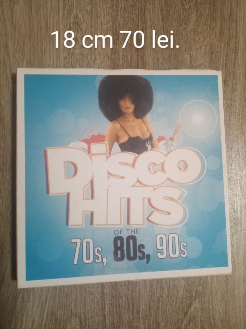 Benzi mag înregistrate cu muzica anilor 80.