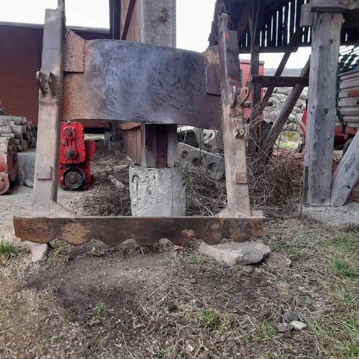 Vănd piese Taf troliu