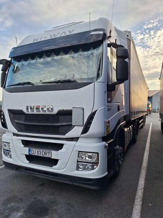 Vând iveco stralis e 6, 480cp+semiremorca schmitz, ambele 2015