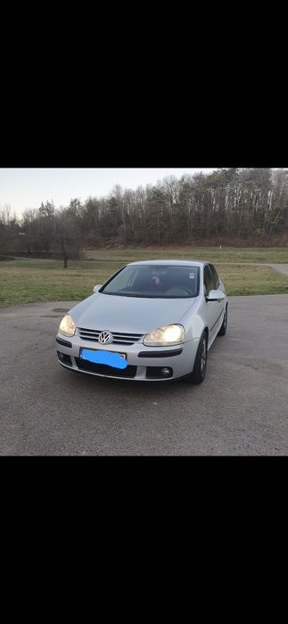 Vând golf 5 1.9 TDI