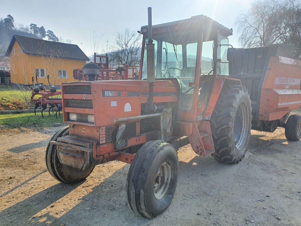 Dezmembram tractor Renault 891