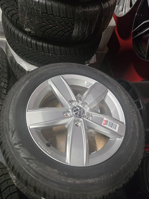 НОВИ оригинални джанти за Фолксваген,Шкода 15 5 100 гуми 185 65 15