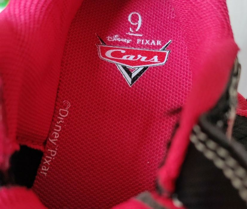 Детски  маратонки светещи