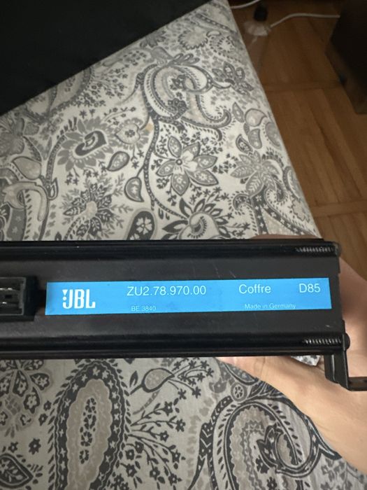 Amplificator JBL Coffre D85