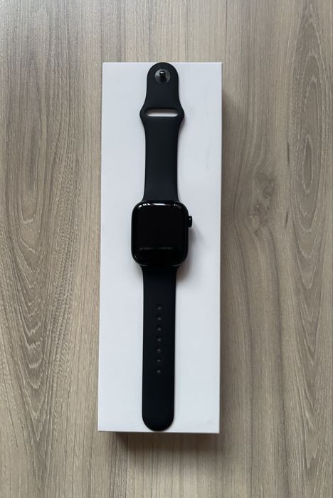Apple Watch 10 GPS, Black Aluminium Case 42mm - S/M Спешно!