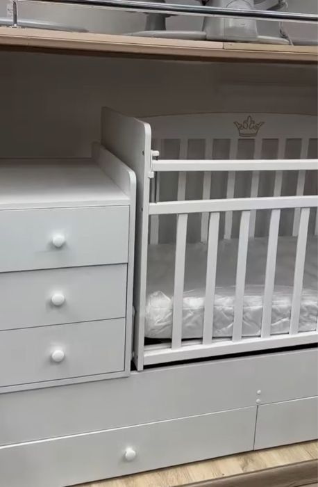 Продается  детская кровать в хорошем состоянии