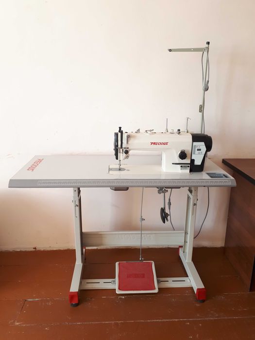 Тикув машинаси Precious