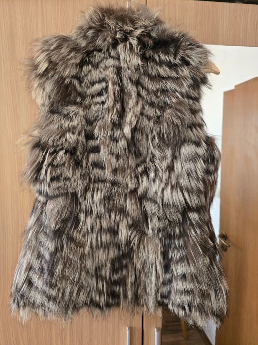 Елек от естествен косъм- сребърна лисица