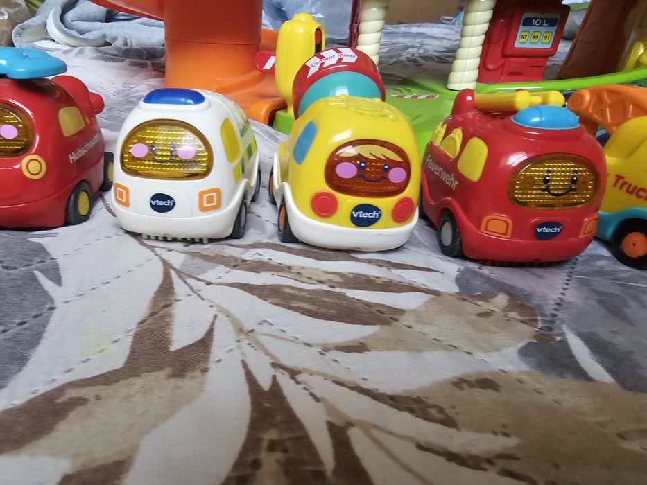 Играчки vtech писта