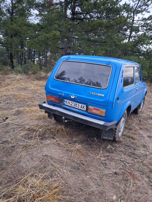 Лада Нива 1600 бензин,газ