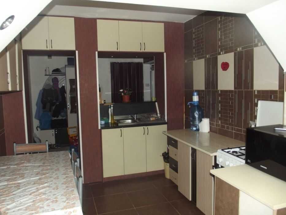 Apartament 3 camere de inchiriat