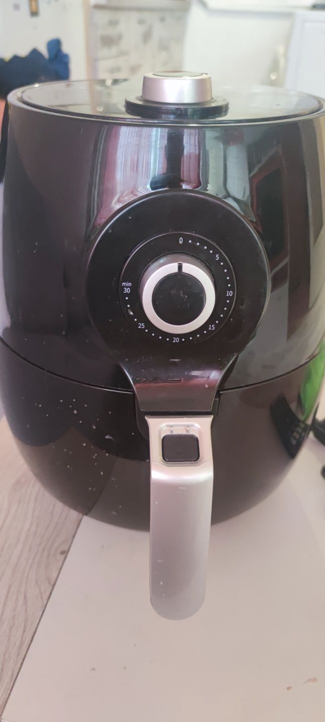 Air fryer Homa използван