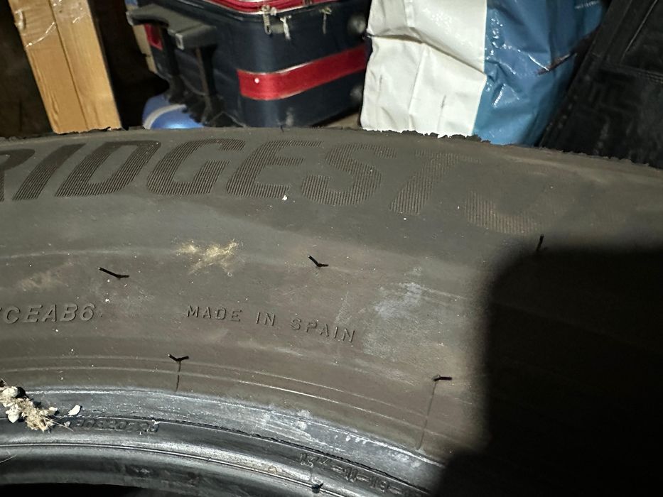 Anvelope Bridgestone 225 65 17