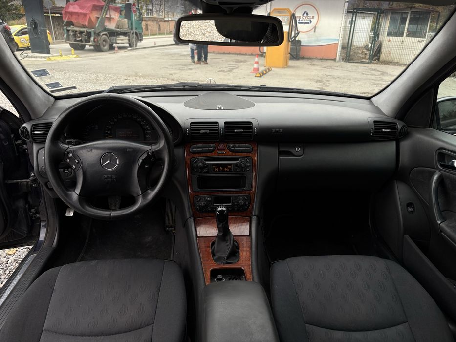 Mercedes - Benz C200 CDI