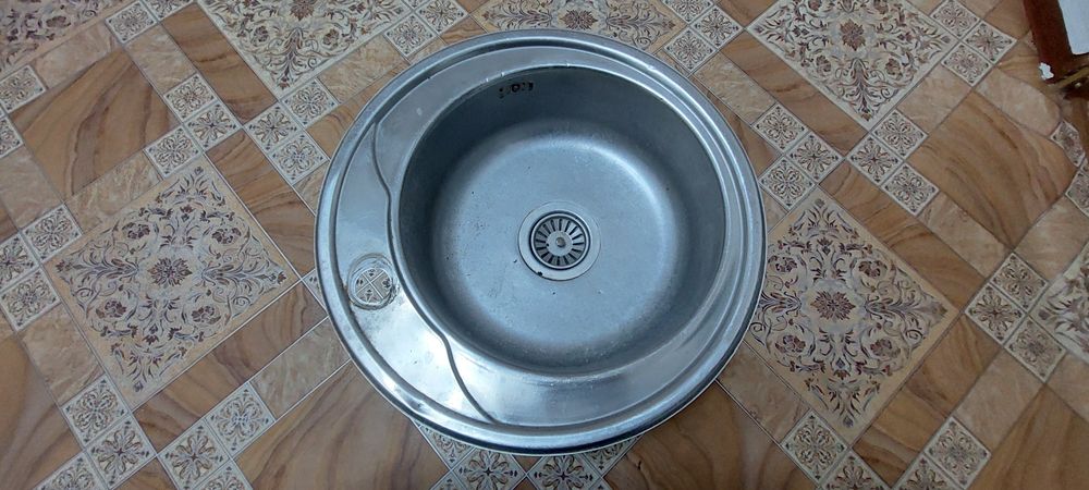 Продам мойку за 10000.