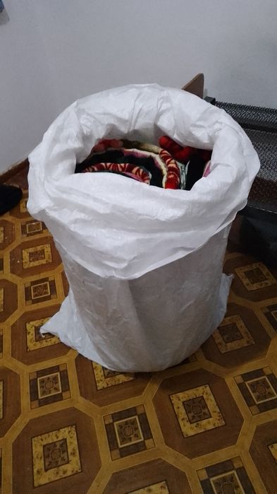 Продам матрас и корпешки КОМПЛЕКТ