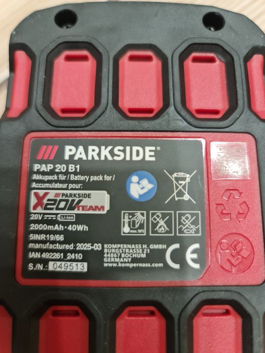 Cheie clicket Parkside cu patrat 1/2 cu acumulator si incarcator