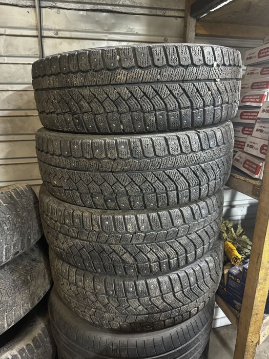 Viatti nordico / виатти / шипы / 195/65/15